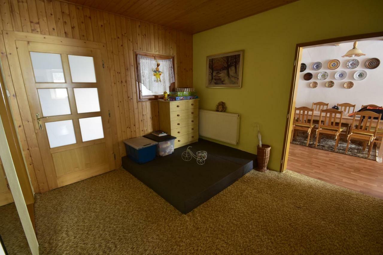 Privat Bea Apartment Podturen Exterior photo